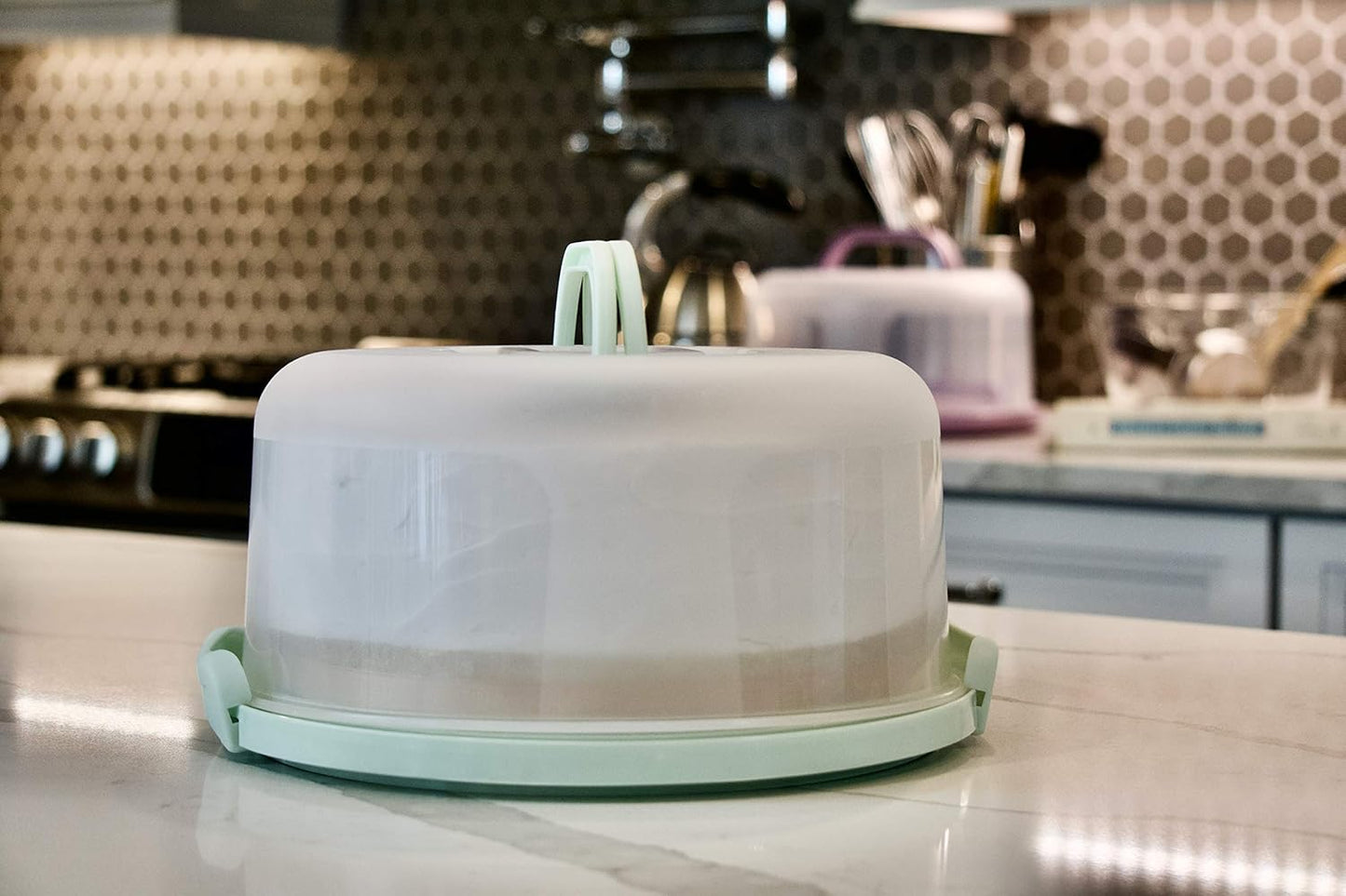 Extra-Large Cake Carrier with Clear Lid and Handle – Food-Grade Round Dessert Holder with Locking Clips – Portable Storage & Display Box for Cakes, Pies, Donuts & More (Fits up to 10-Inch Cake)
